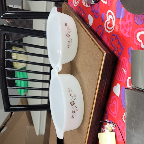 Casserole Dish - Picture 2 of 3